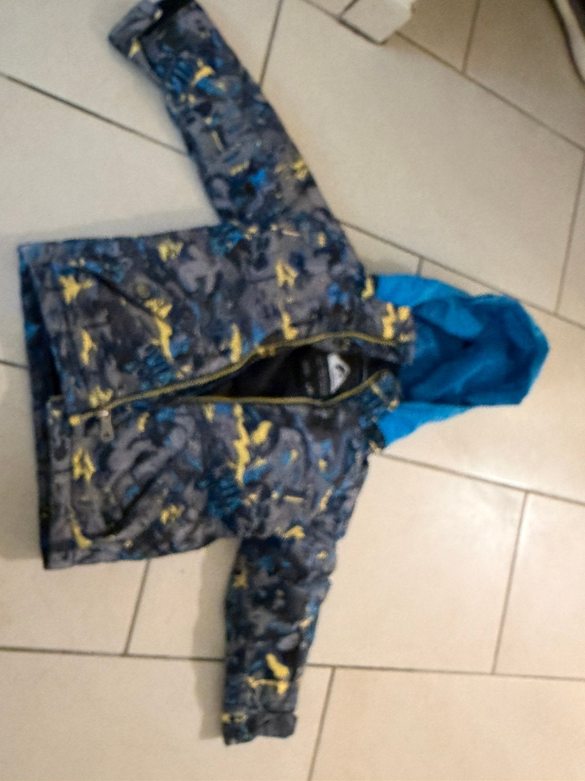 Manteau de ski - quicksliver, Enfants & Bébés, Enlèvement, Comme neuf, Garçon, Manteau