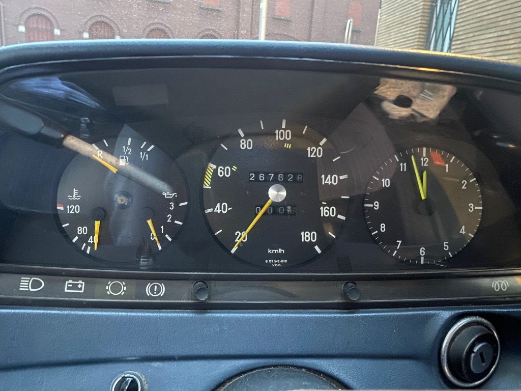 Mercedes 200D soldimers, foto 11