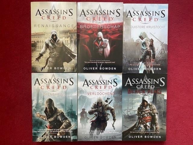 OLIVER BOWDEN ASSASSIN'S CREED IN ZEER GOEDE STAAT PAPERBACK, Ophalen of Verzenden