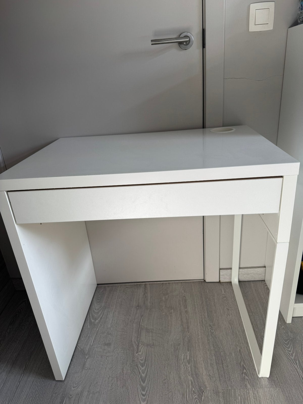 MICKE bureau ikea 73x50, Huis en Inrichting, Ophalen, Gebruikt, 73 cm, 50 cm
