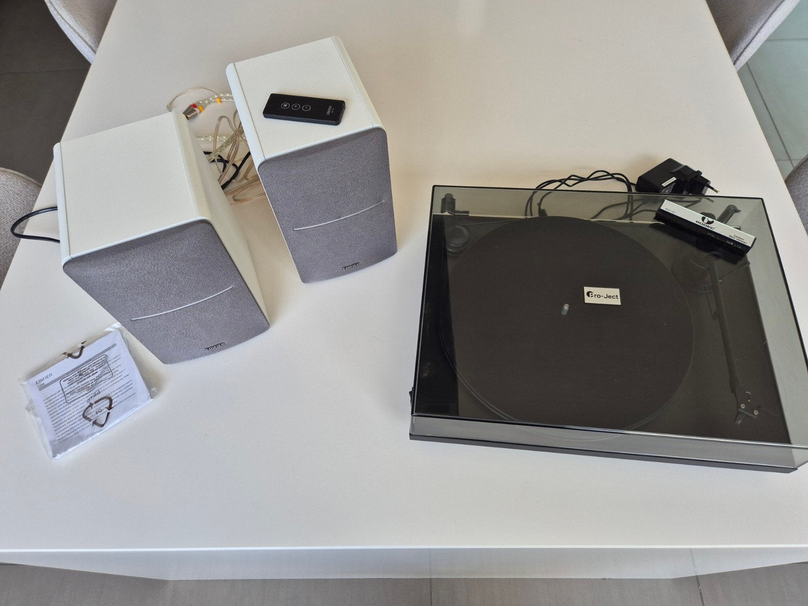 Platenspeler + boxen, Autres marques, Comme neuf, Autres lecteurs, Enlèvement