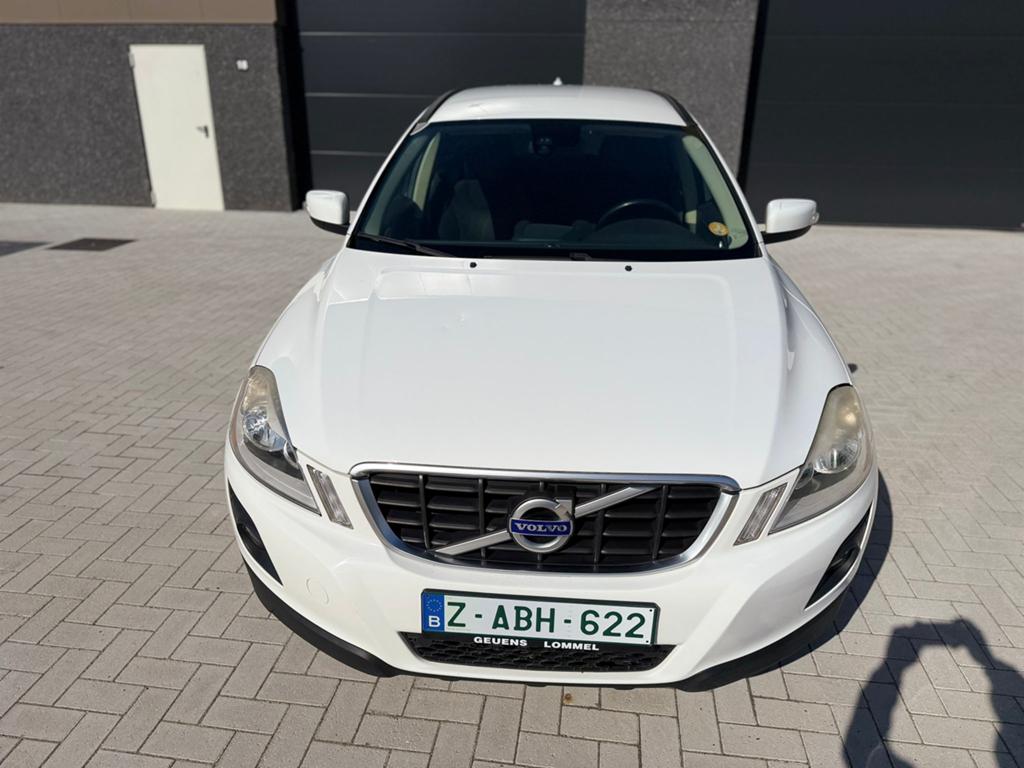 Volvo XC60 - 2.4d - AWD - eerste eigenaar - zeer proper!, Auto's, Volvo, Bedrijf, Vierwielaandrijving, Navigatiesysteem, Euro 4