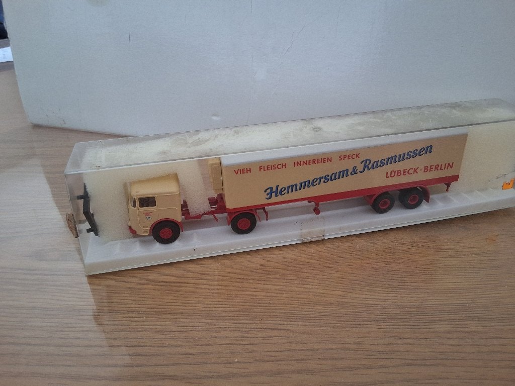 camion HO 1:87, Enlèvement ou Envoi, Comme neuf, Bus ou Camion, Brekina