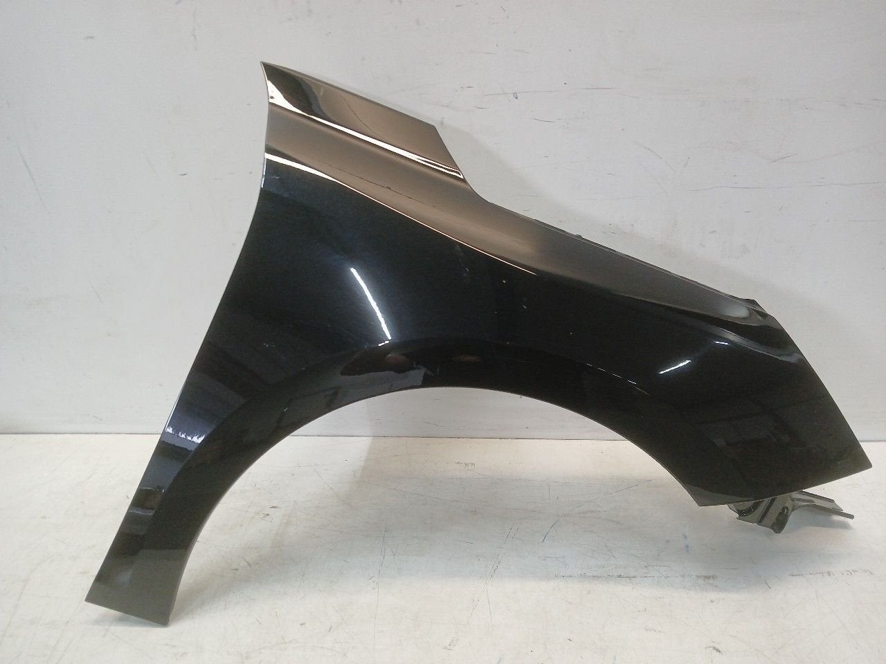Spatbord rechts voor Opel Corsa, Auto-onderdelen, Onderdelen@venauto.nl, Van der Ven Autorecycling B.V., Gebruikt, Ettenseweg 76, 4706 PB Roosendaal, The Netherlands