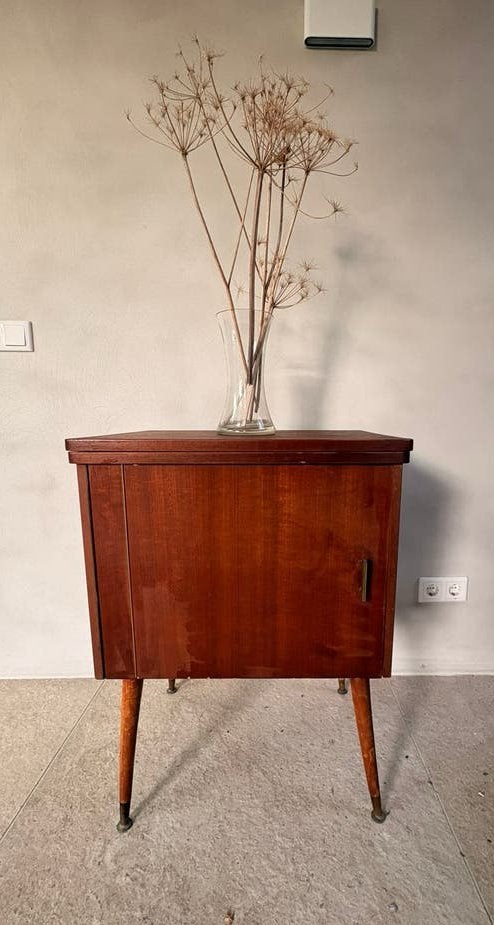 Armoire vintage, Maison & Meubles, Armoires | Commodes, Enlèvement, Comme neuf, Jaren '60