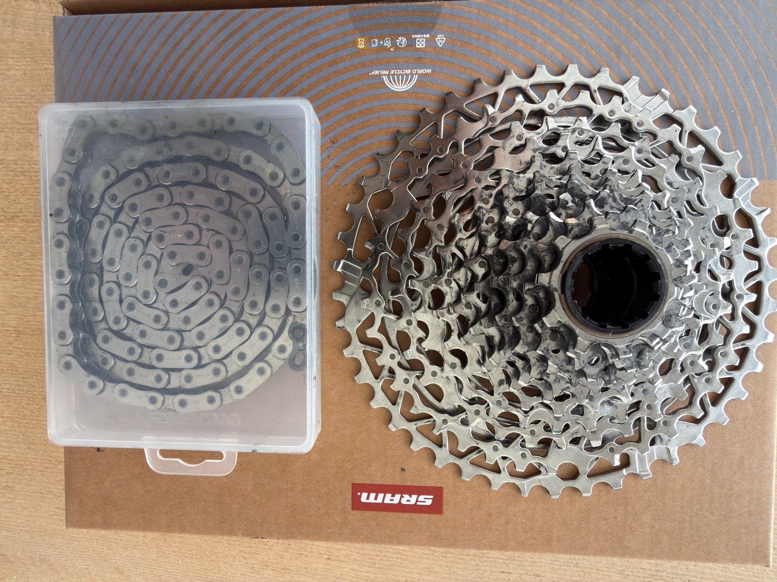 Sram Rival XPLR casette 12speed  10-44 + ketting. Gebruikt, Overige typen, Ophalen of Verzenden, Zo goed als nieuw, Gravelbike