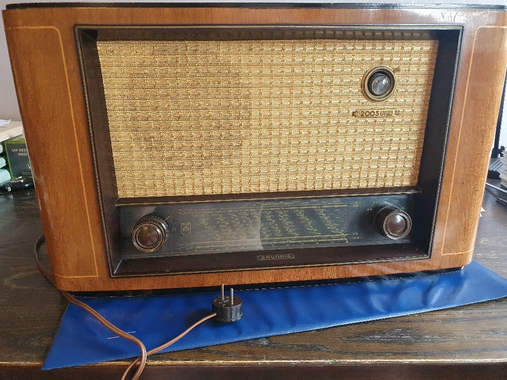 Buizenradio Grundig Type 2003 UKW (1952) – Zeer Net!, Audio, Tv en Foto, Radio's, Ophalen, Niet werkend, Radio