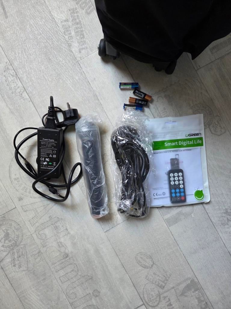 Nieuwe Ibiza PORT8VHF-BT Karaoke-luidspreker (microfoons + h, Ophalen