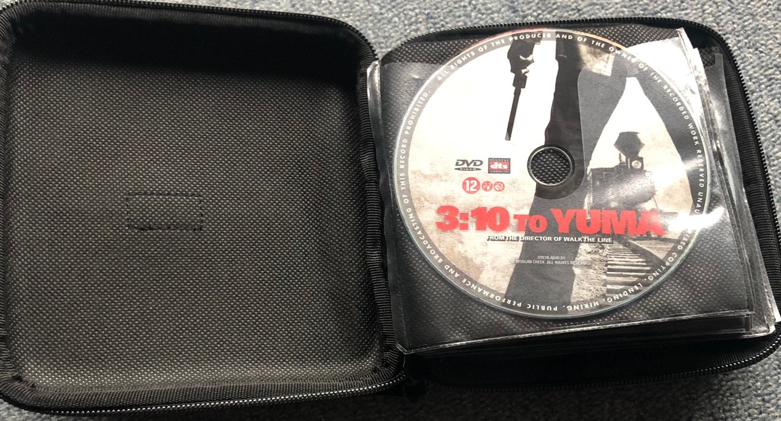 24 Films in opbergcase, CD & DVD, DVD | Autres DVD, Utilisé, Anglais, Néerlandais, Enlèvement ou Envoi