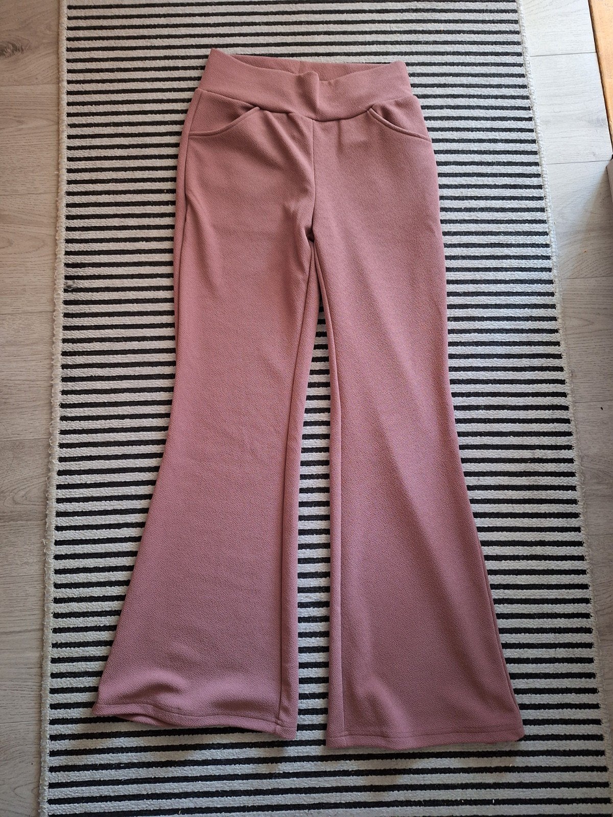 Damesbroek, Kleding | Dames, Broeken en Pantalons, Ophalen, Zo goed als nieuw, Roze, Maat 36 (S)