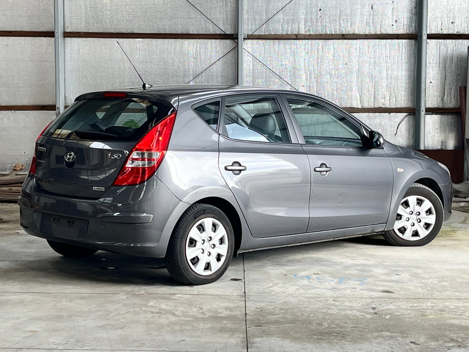 Hyundai i30 / 1.6  Diesel / euro 4 / manuel, Cuir, Argent ou Gris, Achat, Entreprise