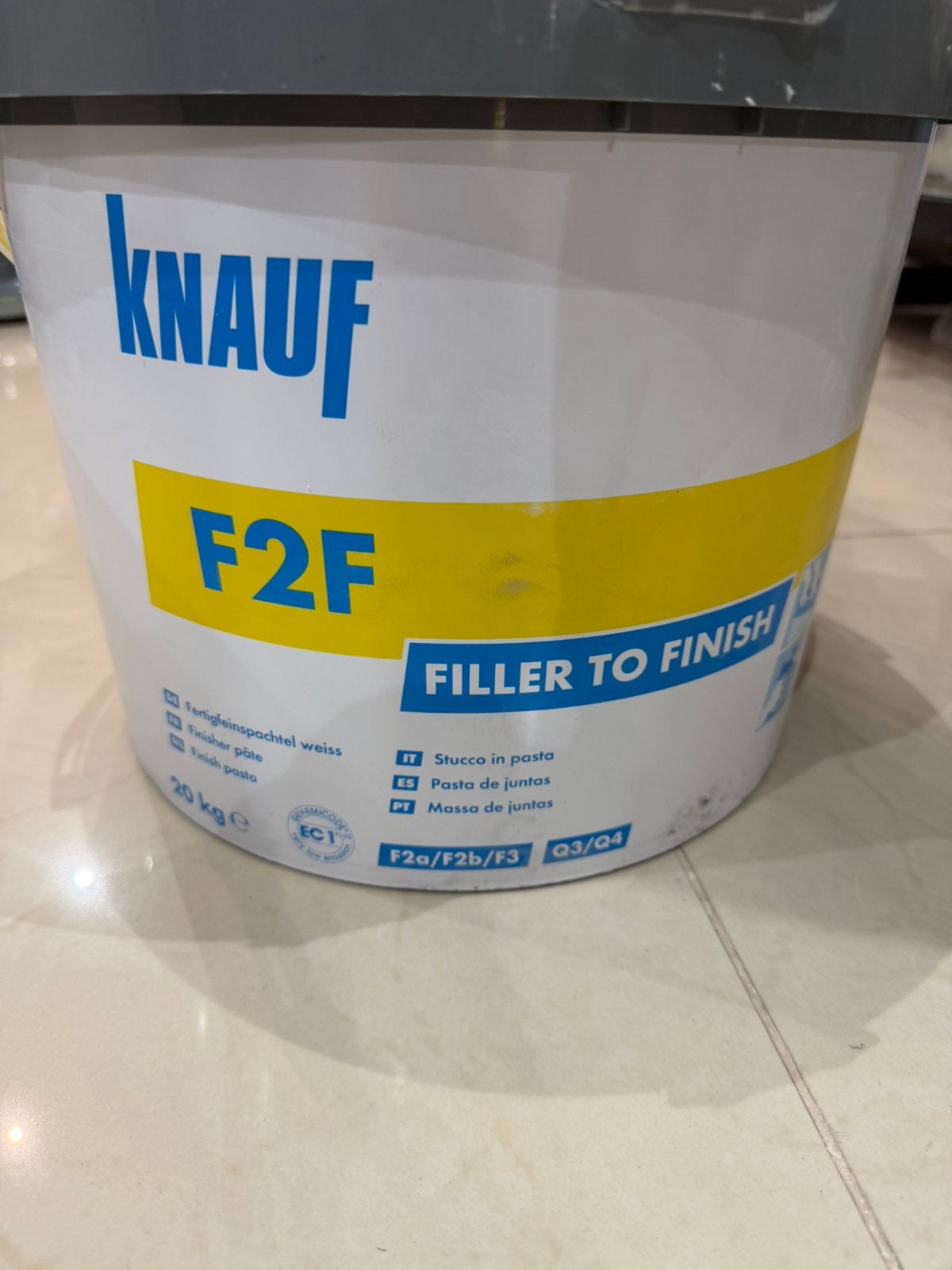 Knauf F2F Filler to finish 40€, Doe-het-zelf en Bouw, Ophalen, Zo goed als nieuw