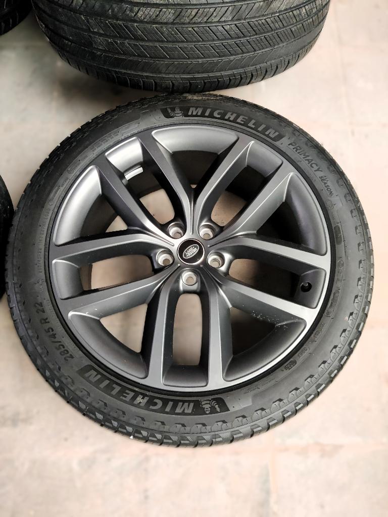 Jantes original Range Rover 22 pouce, Autos : Pièces & Accessoires, Pneus & Jantes, Neuf, Pneus et Jantes, 4 Saisons, 285 mm