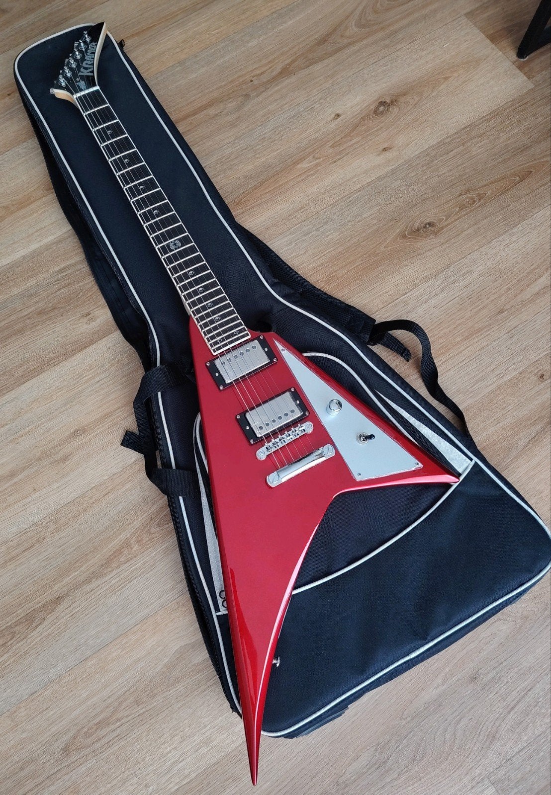 Kramer V Charlie Parra Vanguard, Muziek en Instrumenten, Ophalen, Zo goed als nieuw, Solid body, Epiphone