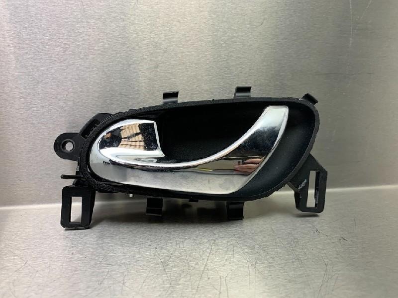 POIGNEE EXTERIEURE AVANT GAUCHE Nissan Qashqai (J11), Autos : Pièces & Accessoires, Carrosserie & Tôlerie, Nissan, Avant, Gauche