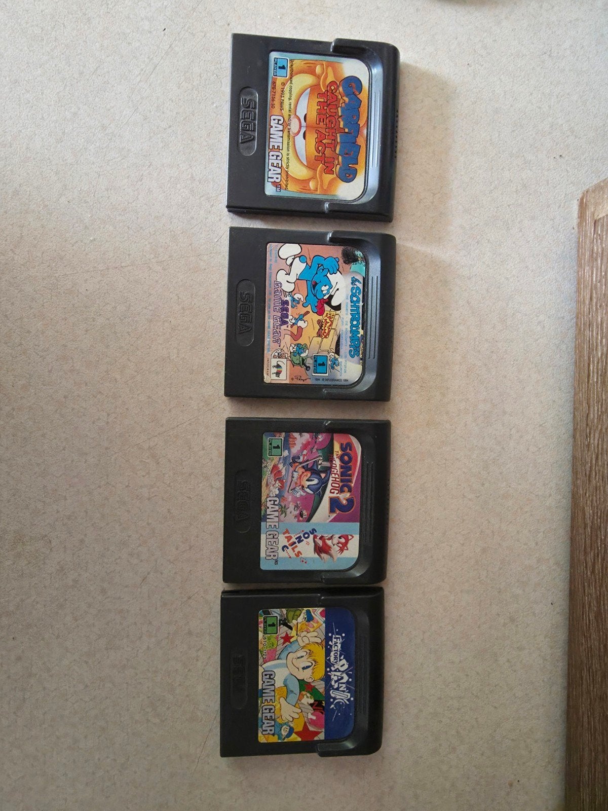 Lot de 4 jeux Sega Game Gear (Sonic 2, Garfield, Schtrumpfs, Enlèvement ou Envoi