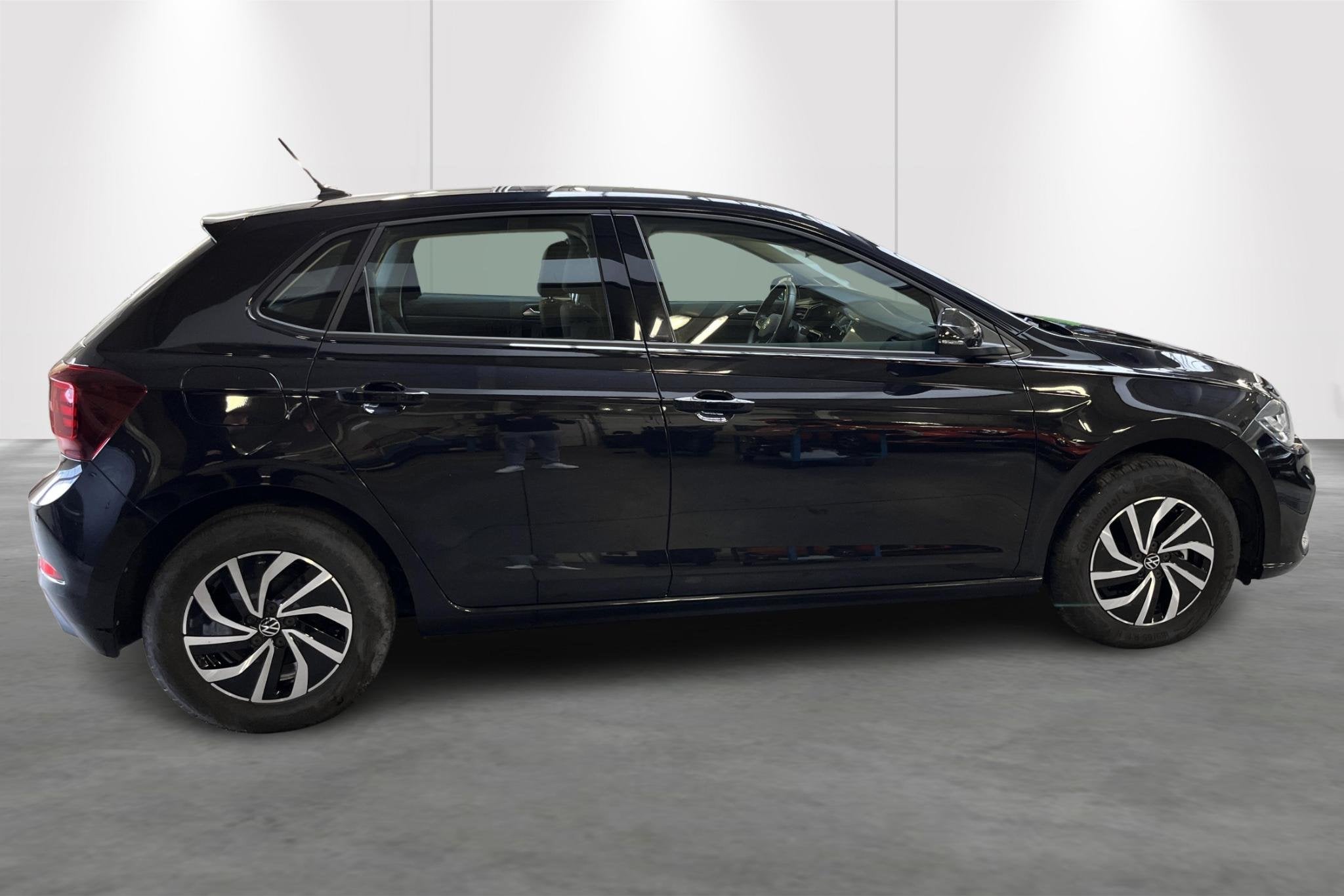 Volkswagen Polo 1.0 TSI Life United DSG, Auto's, Lane Keeping Assist, Stof, Gebruikt, Zwart