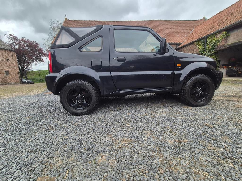 Suzuki jimny 4x4 1300cc, Auto's, Suzuki, Cabriolet, Leder en Stof, Zwart, Handgeschakeld