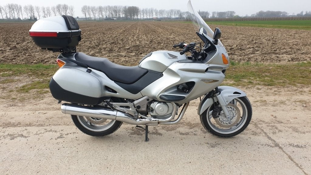 Honda Deauville 650cc, Particulier, 650 cm³