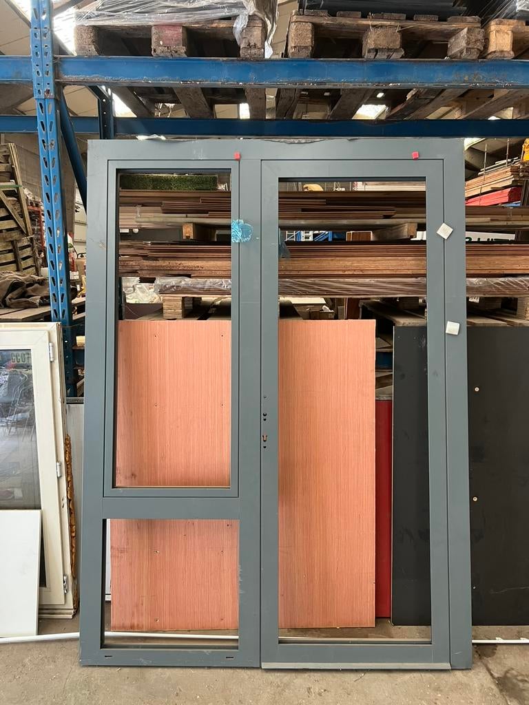Aluminium voordeur met aangebouwd vast en draairaam, Ophalen, Zo goed als nieuw, Aluminium