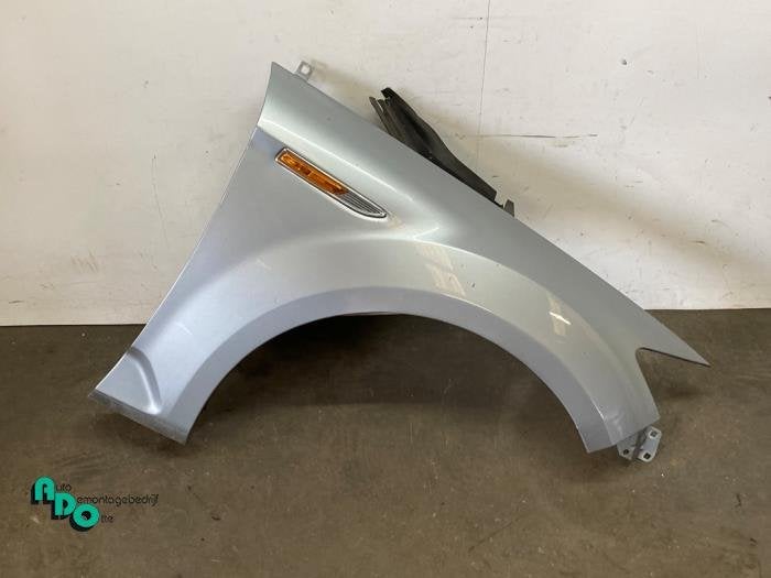 Aile avant droite d'un Ford Mondeo (Mondeo 07-) (H8), -, 3 mois de garantie, -, -