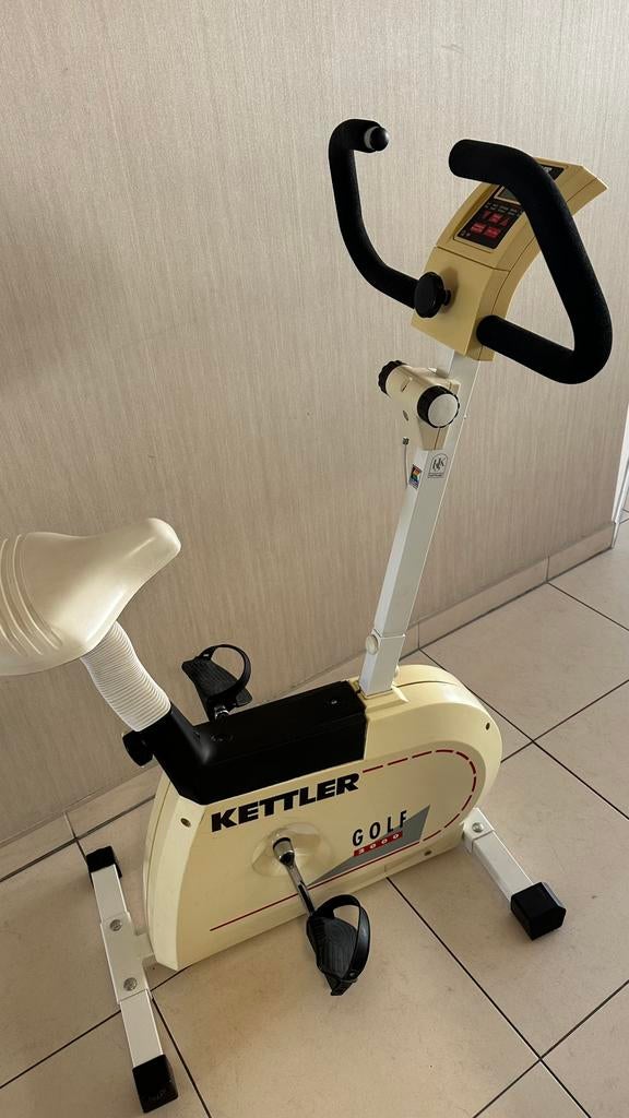 Hometrainer, Sport en Fitness, Fitnessapparatuur, Ophalen, Gebruikt, Metaal, Hometrainer