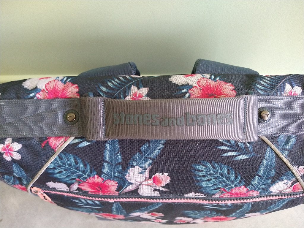 Boekentas Stones and bones, Gebruikt, Overige kleuren, Schoudertas, 30 tot 40 cm