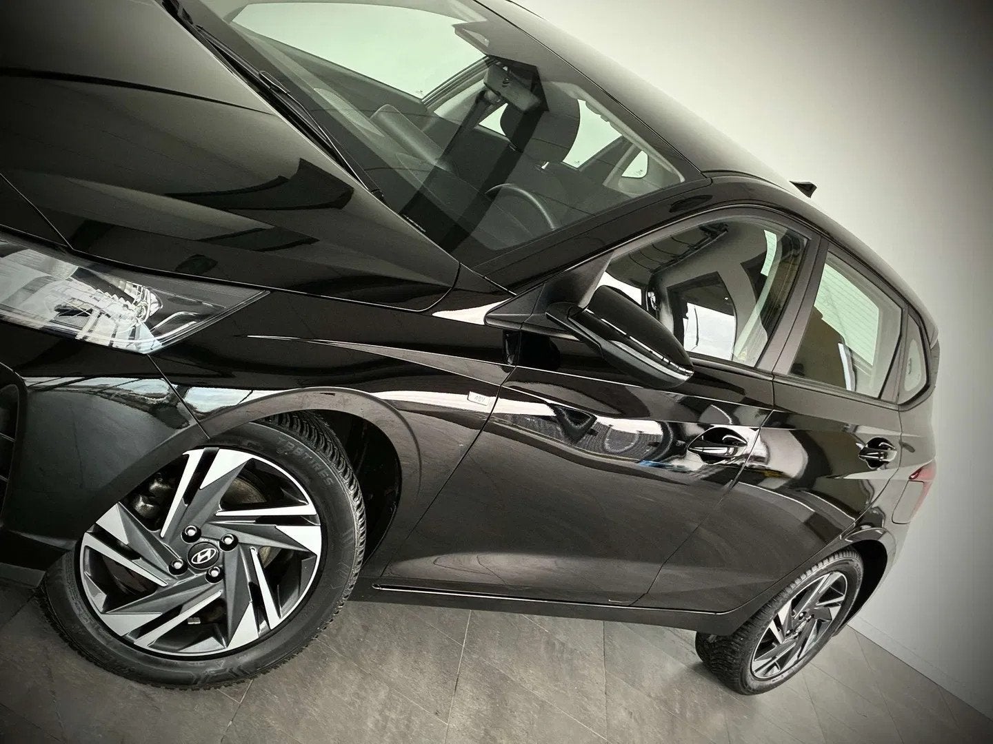 Hyundai i20 1.0T-GDi MHEV-1ERPRO-GPS-CARPLAY-CAMERA-JANTES16, Autos, Achat, 998 cm³, Euro 6, Entreprise