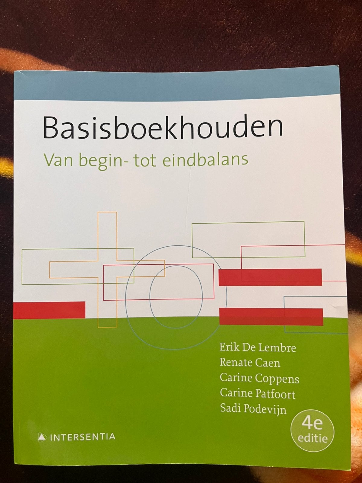 Boek basisboekhouden 1e jaar business management HoGent, Ophalen, Zo goed als nieuw, Economie en Marketing