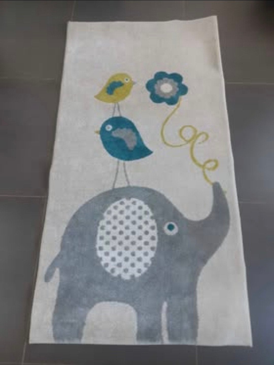 Benutta kinderkamer tapijt olifant 80 x 150 cm, 100 tot 150 cm, Beige, Zo goed als nieuw, Kinderkamer olifant