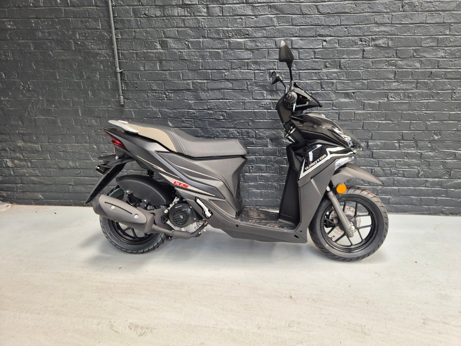 QJMotor LTS 50cc Scooter – Klasse B - Nieuw, Ophalen, Nieuw, Klasse B (45 km/u), Qjmotor