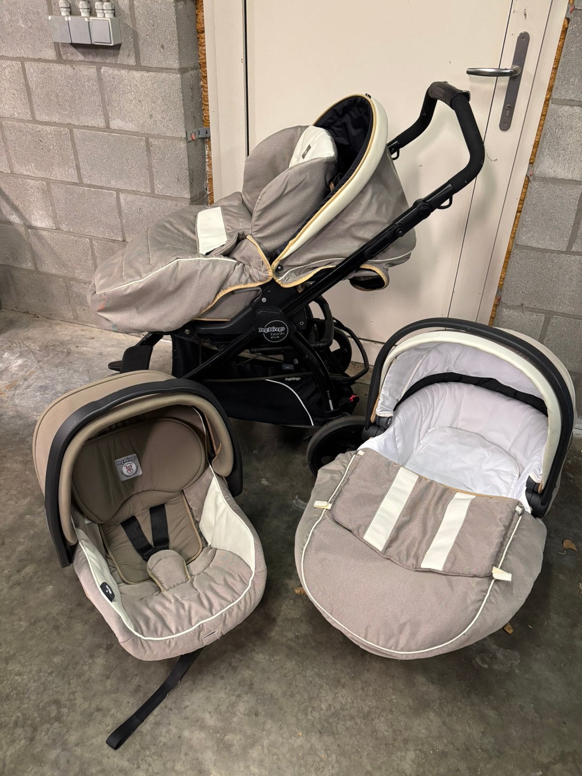 Buggy, wieg , maxi cosi , easy fix en buggy bord, Kinderen en Baby's, Kinderwagens en Combinaties, Gebruikt, Met autostoeltje