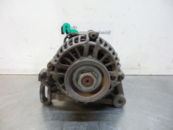 Dynamo d'un Renault Clio (Clio 2 01-), Renault, -, 3 mois de garantie, Utilisé