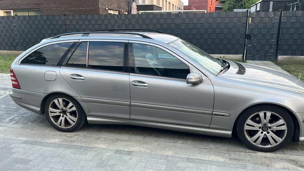 Mercedes-Benz C 220 CDI, Autos, Cuir, Argent ou Gris, Achat, Boîte manuelle