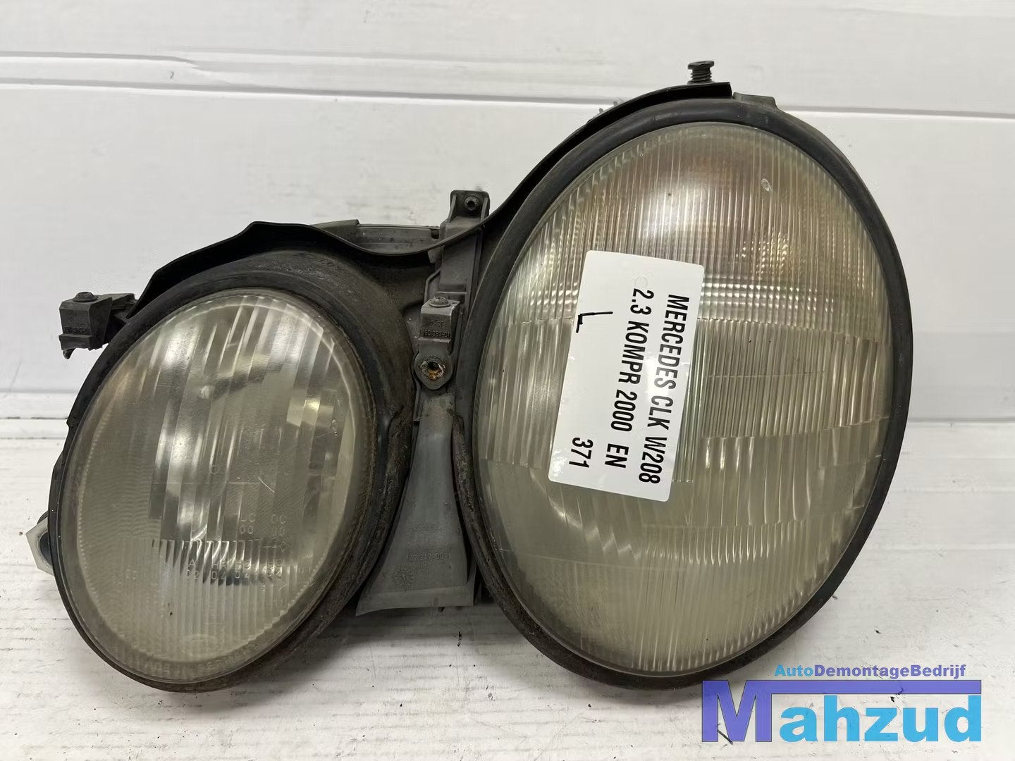 MERCEDES CLK W208 Links koplamp UK ENGELS 1998-2002, Gebruikt, Mercedes-Benz AG, Mercedes-Benz, Mercedesstrasse 120
70372  Stuttgart, DE