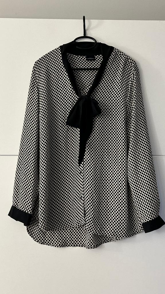 Witte blouse met zwarte print, Your sixth sense, Wit, Maat 42/44 (L), Ophalen of Verzenden