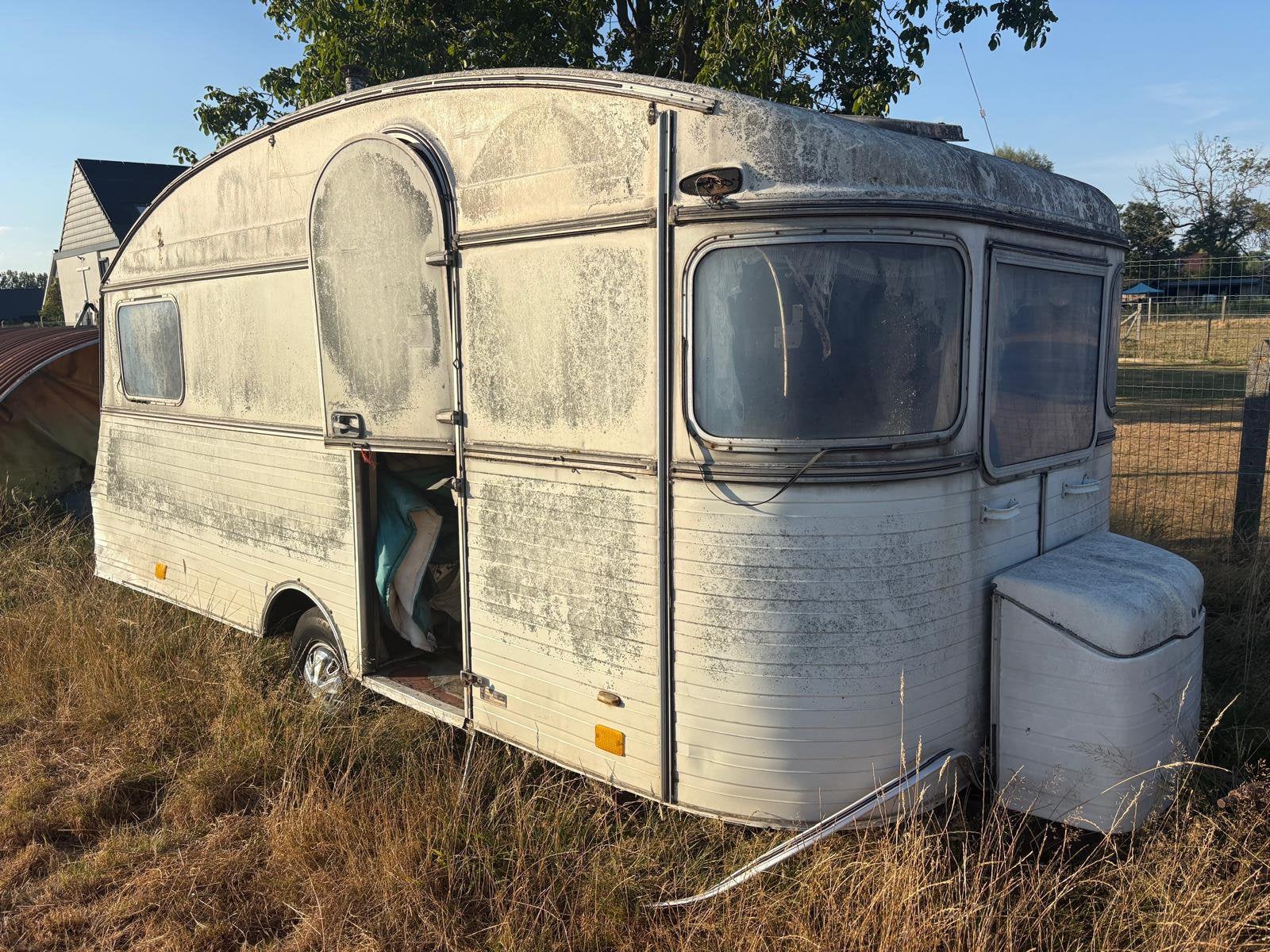 Caravan (oud ijzer), Particulier