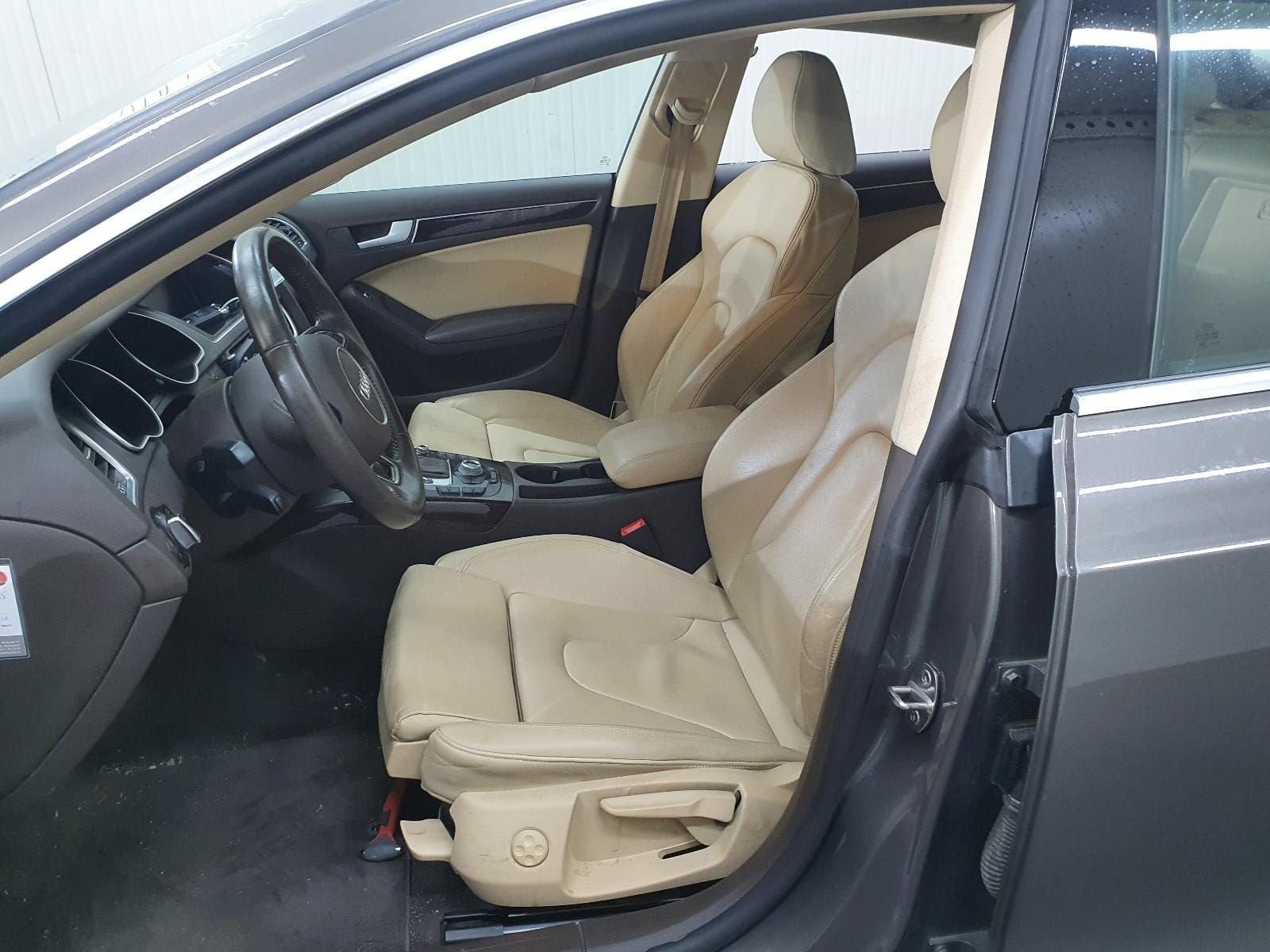 A5 5drs leder interieur S-Line beige leder, Auto-onderdelen, Ophalen, Gebruikt, -, -