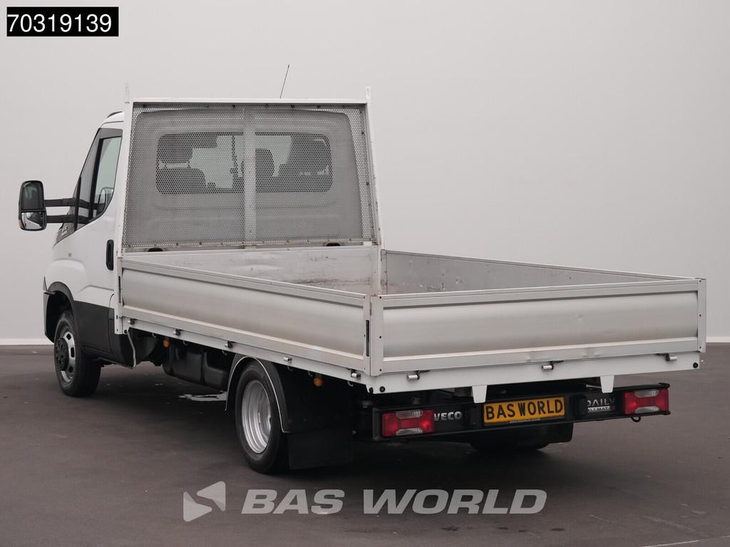 Iveco Daily 35C18 3.0L Automaat Dubbellucht Open Laadbak 180, Auto's, Automaat, Stof, Gebruikt, Euro 6