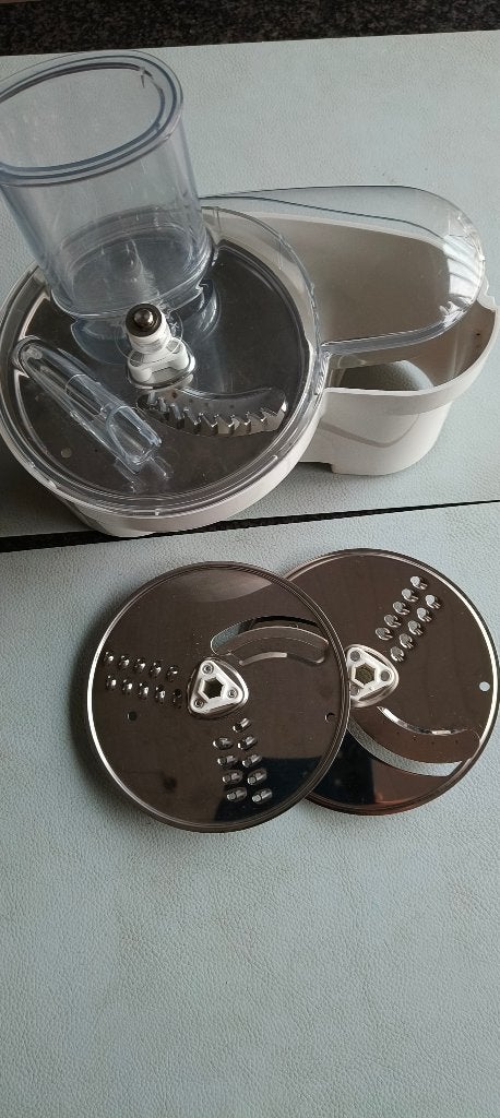 Groentesnijder en rasper, Elektronische apparatuur, 1 tot 2 liter, Ophalen of Verzenden, Nieuw