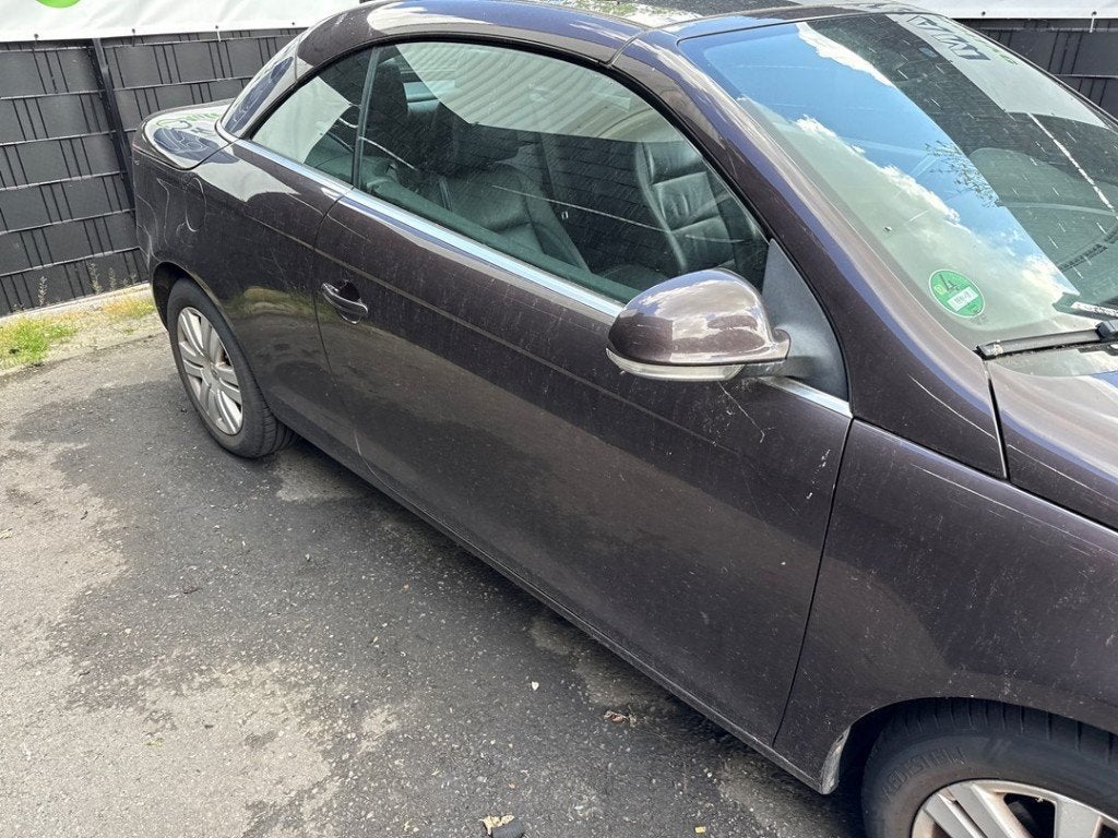 PORTIER RECHTS Volkswagen Eos (1F7 / F8) (|1Q0831056T|), Gebruikt, Volkswagen AG, Rechts, Kundenbetreuung@volkswagen.de
