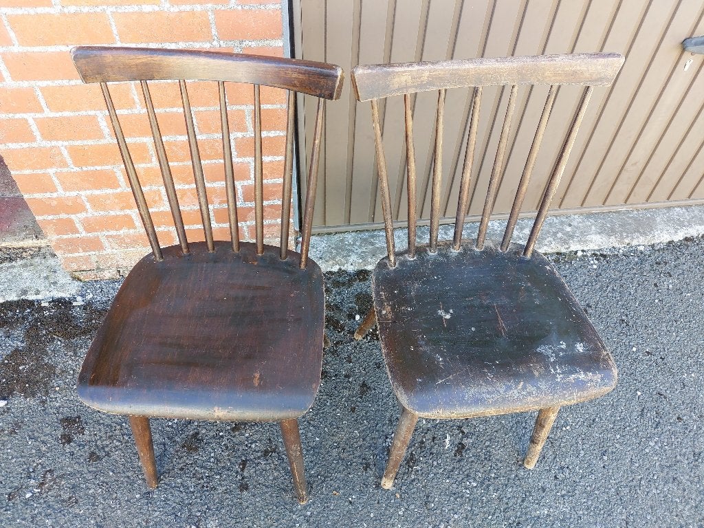 2 vintage spijlenstoelen, Huis en Inrichting, Ophalen, Gebruikt, Twee, Bruin
