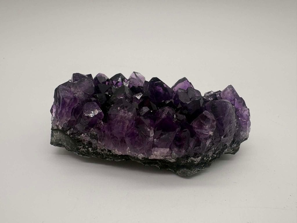 Améthyste / Amethist / Amethyst Cluster Uruguay 96g, Verzamelen, Mineralen en Fossielen, Mineraal, Ophalen of Verzenden