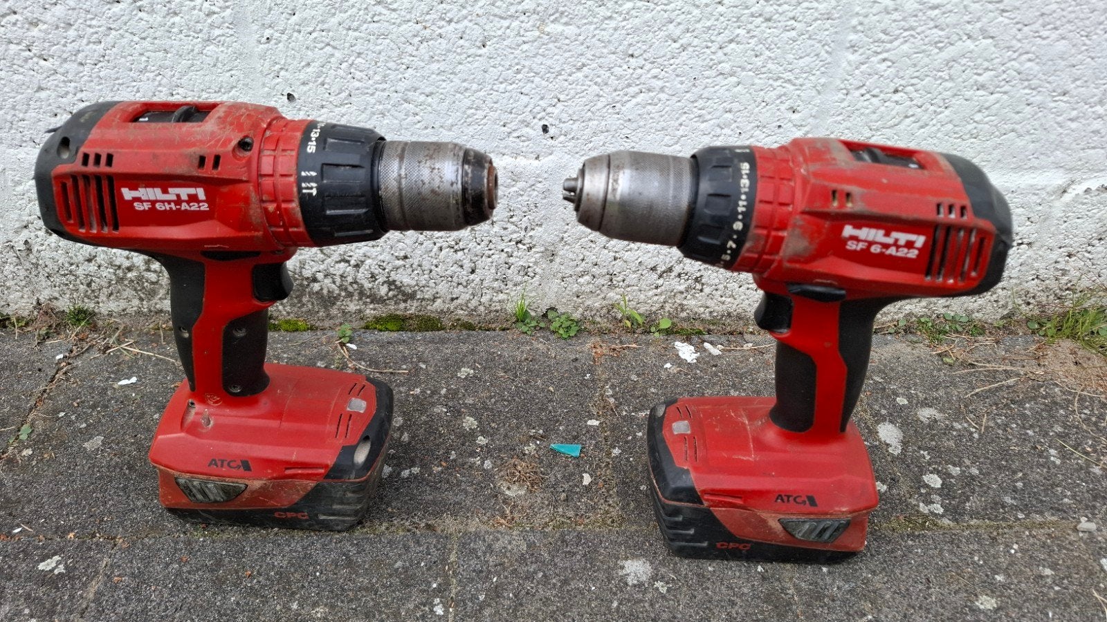 set van 2 Hilti vijsmachines 22V, Doe-het-zelf en Bouw, Ophalen of Verzenden, Gebruikt, Boor- en Schroefmachine, Klopboormechanisme