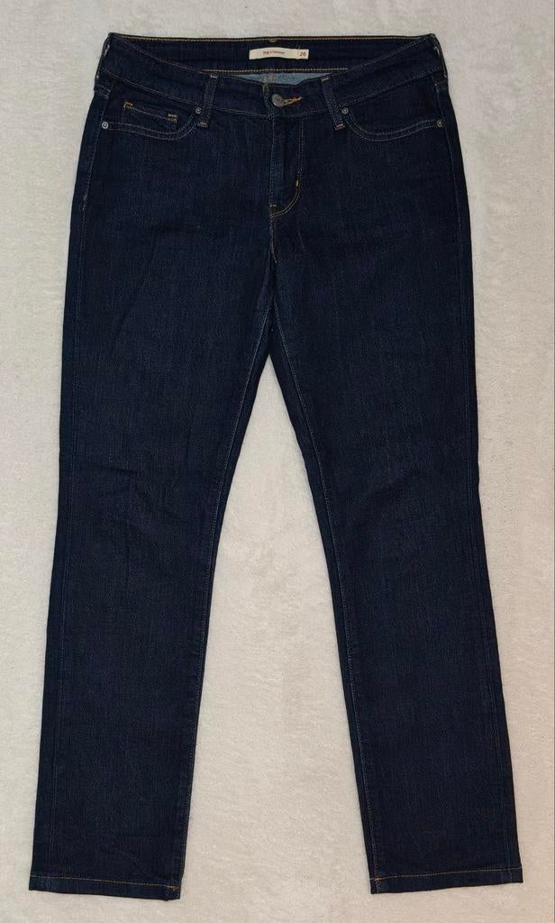 Levi’s 714 Straight Jeans W26 L32 EU36 S Dark Blue Stretch, Vêtements | Femmes, Jeans, Envoi