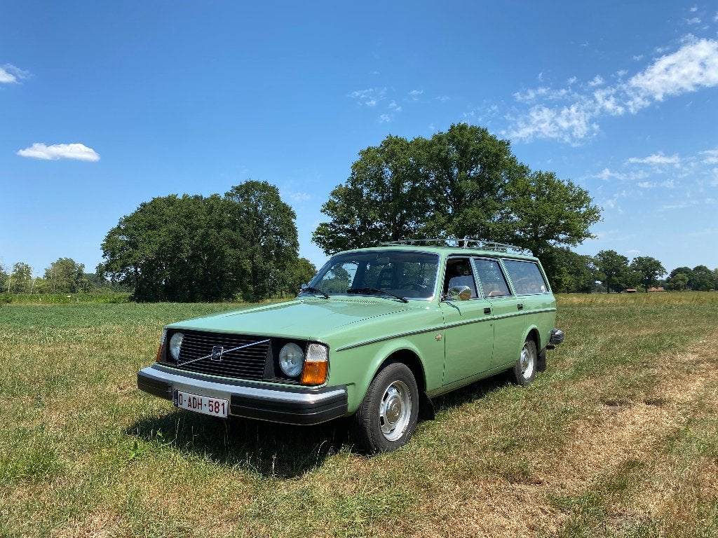 Volvo 240 / 245 uit 1976 in zeer goede staat!, Autos, Volvo, Boîte manuelle, Barres de toit, 5 portes, Break