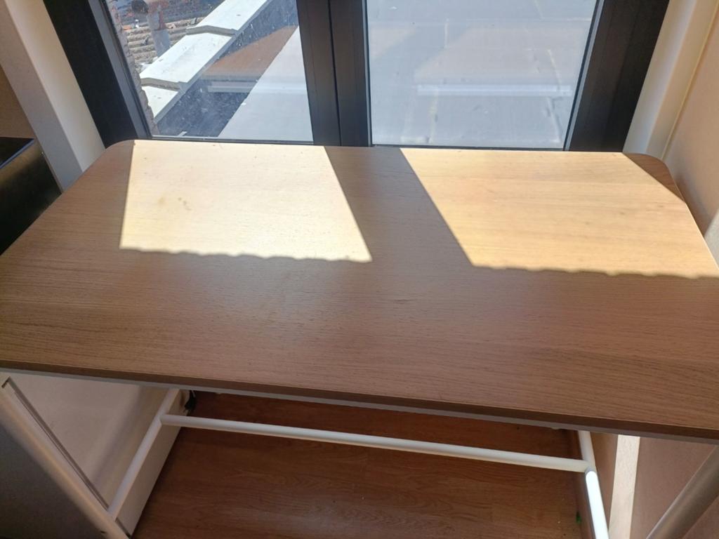 Hoge keukentafel, Ophalen