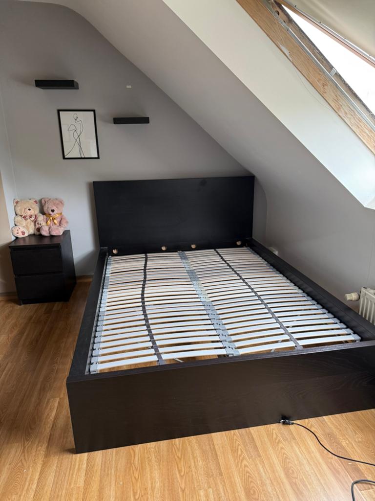 Lit « Malm » 140 X 200, 140 cm, Enlèvement, Utilisé, 200 cm