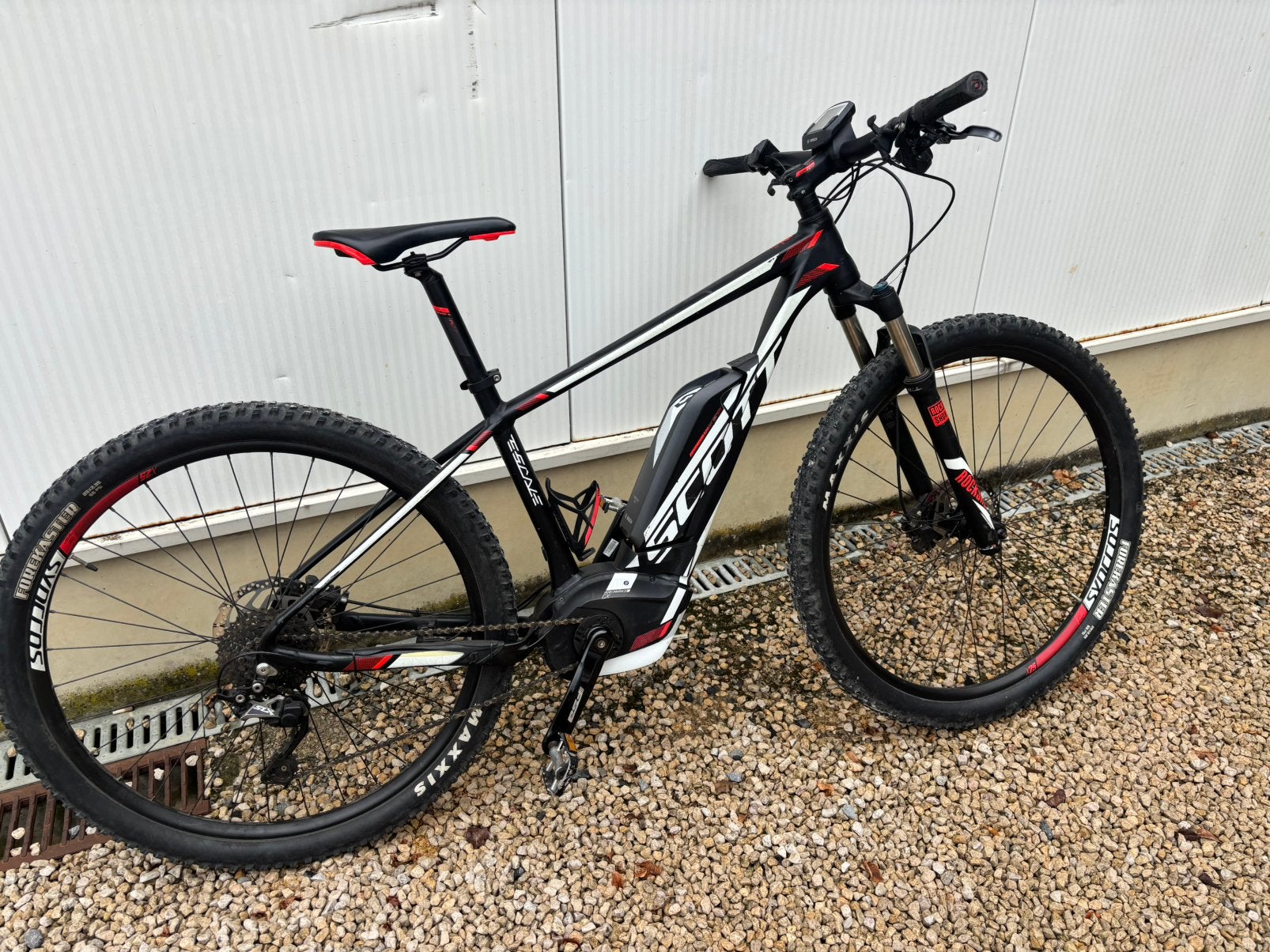 Mountainbike elektrisch scott bosch motor, Ophalen, Zo goed als nieuw