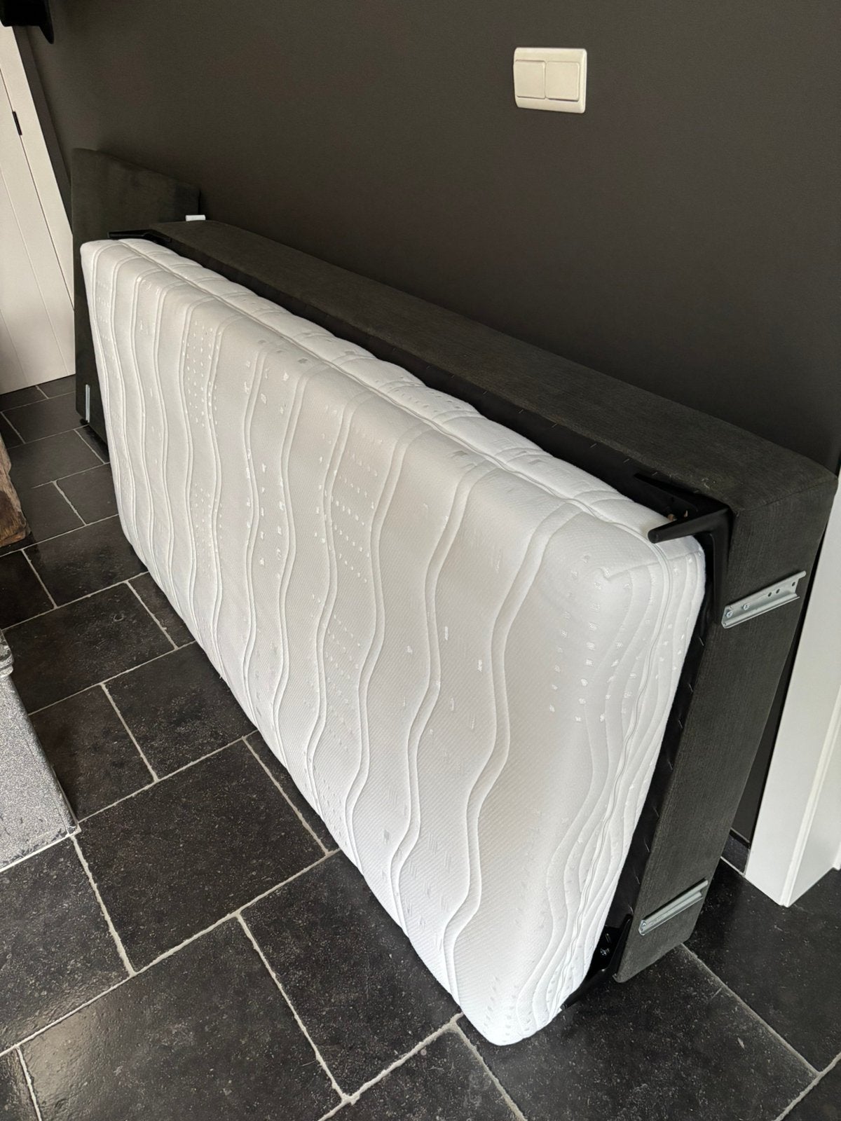 Eenpersoonsbed boxspring, Enlèvement, Comme neuf, Matelas